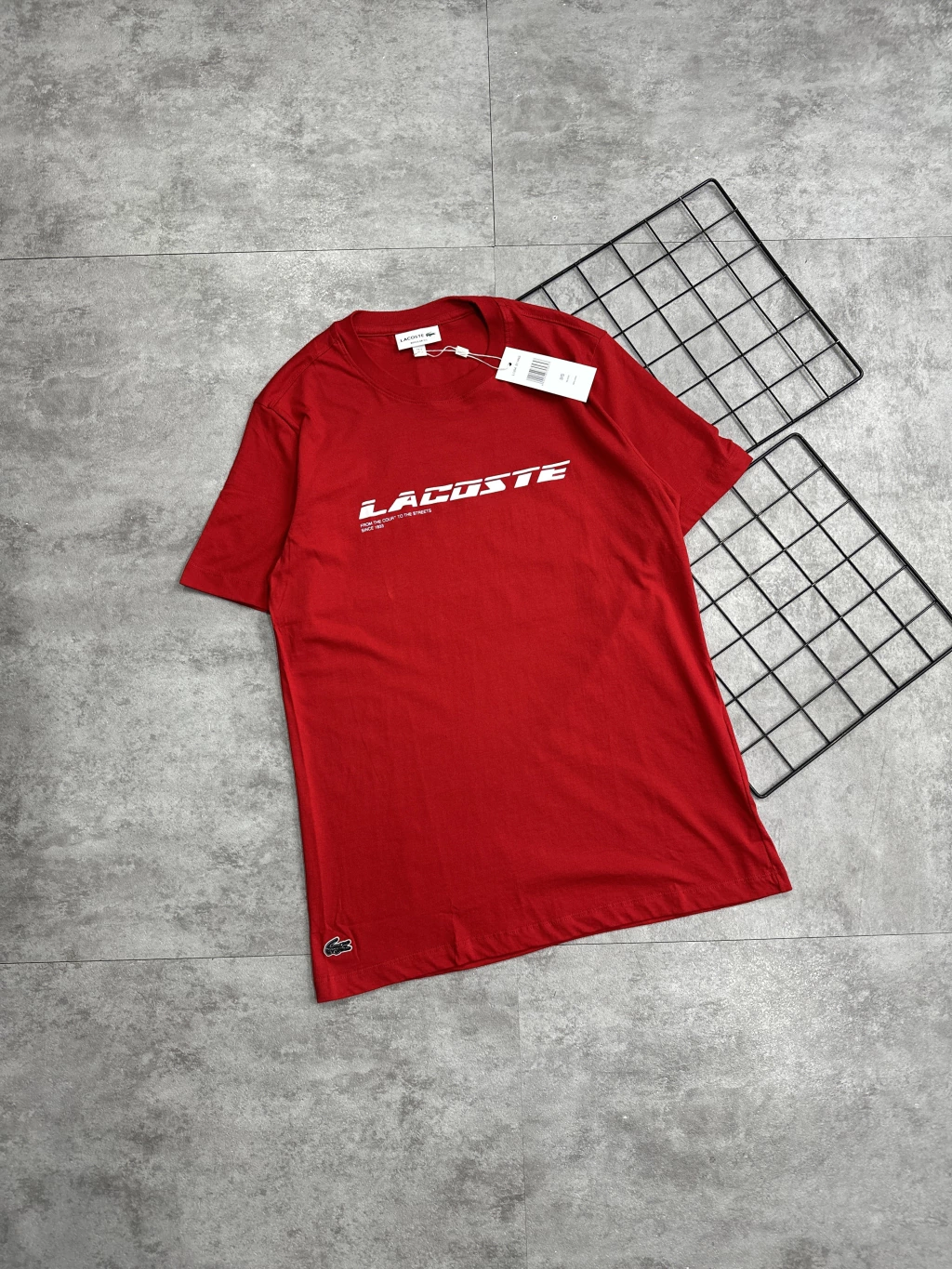 Camiseta Lacoste Vermelha Court to Streets