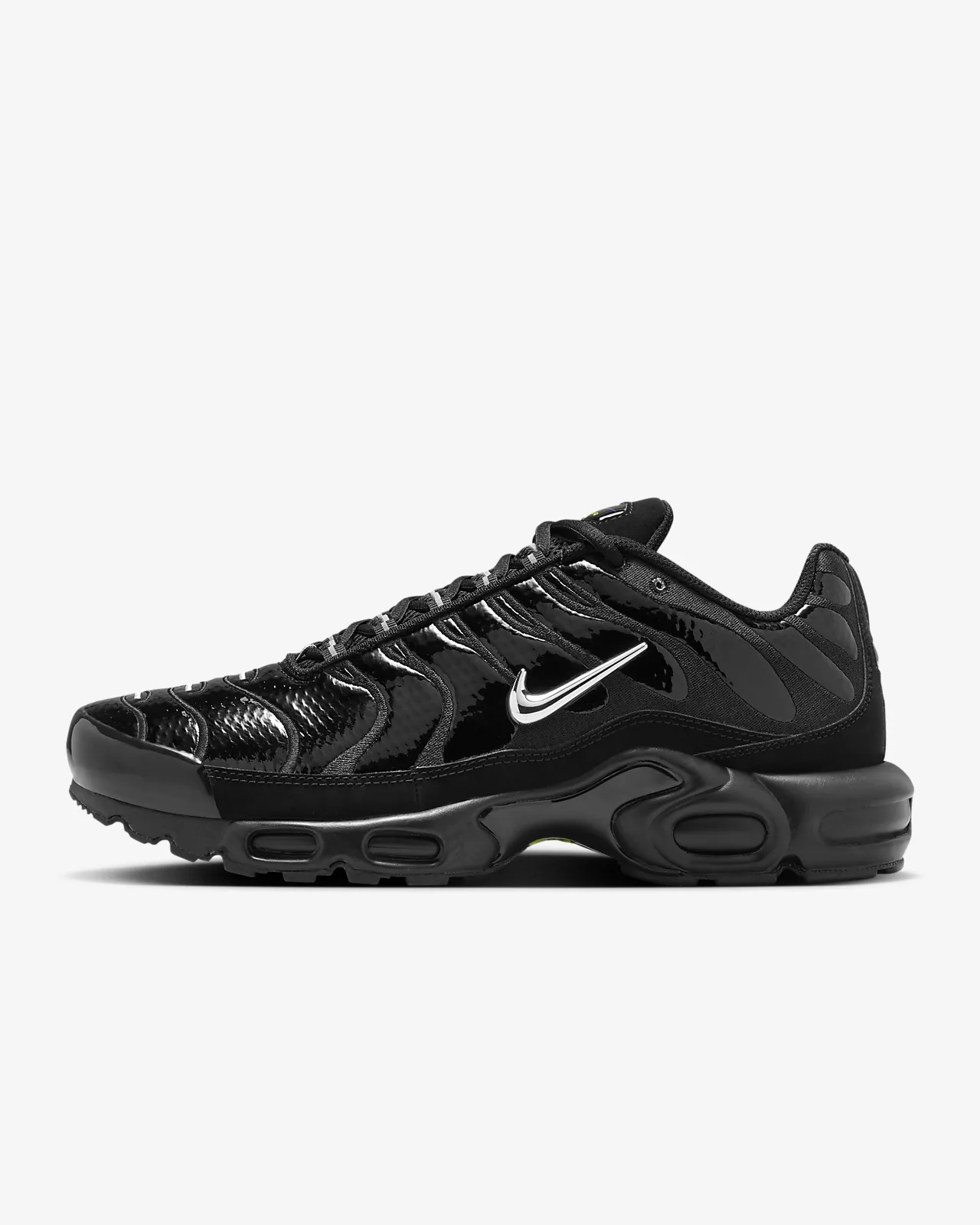 Tênis NK Air Max Plus Preto com Detalhes Volt